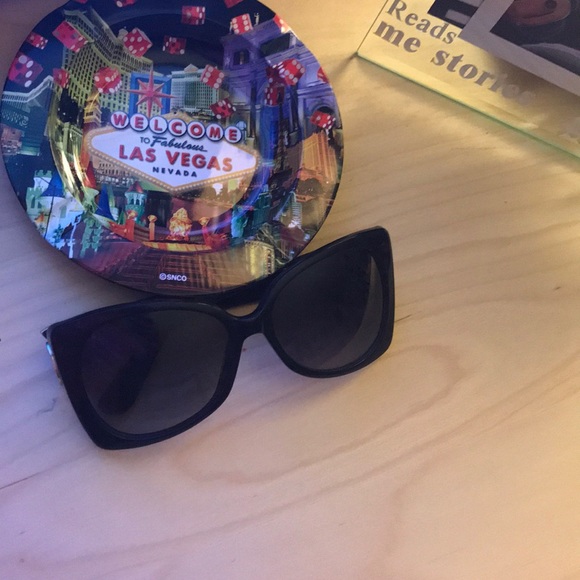 Marc Jacobs shades main image 5